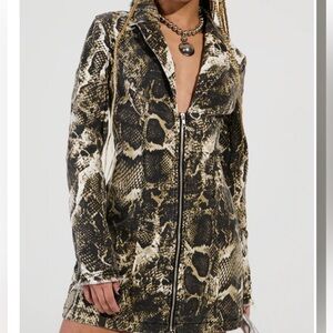 Akira-FEELIN EXOTIC SNAKE PRINT BLAZER DRESS-Corset back-Y2K-Streetwear-XL